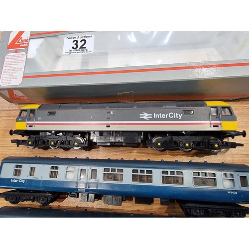 32 - A Hornby OO gauge class 47460 intercity locomotive along with 2 Hornby intercity coaches, all in exc... 