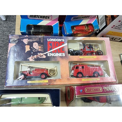 66 - A large collection of 19x as new diecast model vehicles by various makers including Lledo, promoters... 