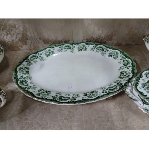 308 - 26x piece part dinner set by Ballarat in a green flora pattern, dinner plates, salad plates, meat pl... 