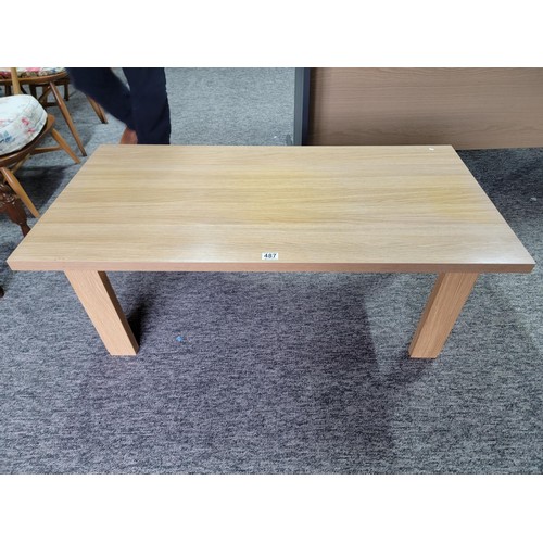 487 - Oak effect long coffee table in good clean condition 120cm x 60cm