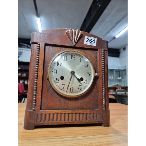 264 - A good quality solid oak cased art deco mantel clock in very clean condition with no nasty marks to ... 