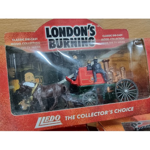 12 - A collection of 7x diecast model vehicles to include 5x fire engine related models, 2 by Corgi Fire ... 