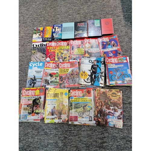 86 - Large quantity of Cycling magazines inc Procycling, Cycling, Cyclist etc 50 plus in total, also incl... 