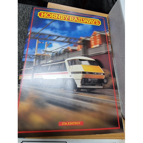 26 - A boxed Hornby R696 intercity 225 4 car diesel train set, complete with all its paperwork, track and... 