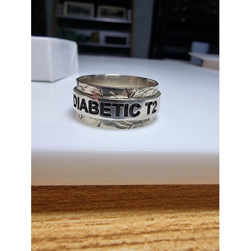 201 - Special handmade 925 silver medical ring for diabetes type 2, stamped on a rotating fidget band, 