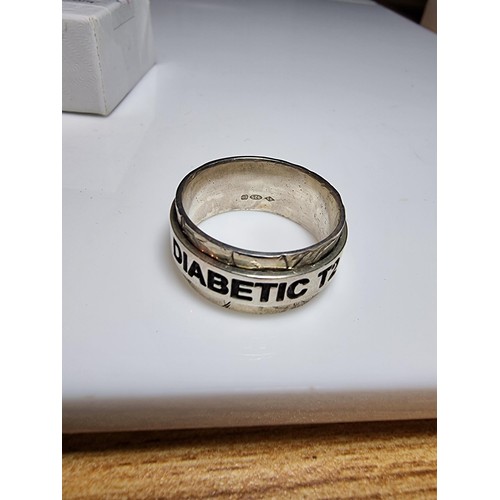 201 - Special handmade 925 silver medical ring for diabetes type 2, stamped on a rotating fidget band, 