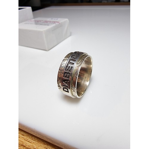 201 - Special handmade 925 silver medical ring for diabetes type 2, stamped on a rotating fidget band, 