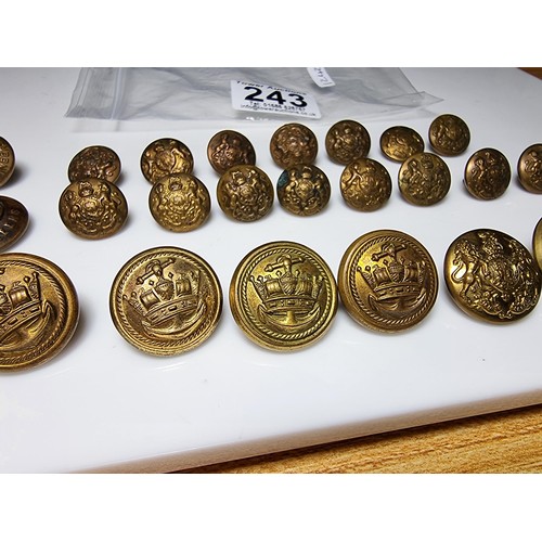 243 - Collection of approx. 33 vintage brass military buttons for various regiments. Please study photos f... 