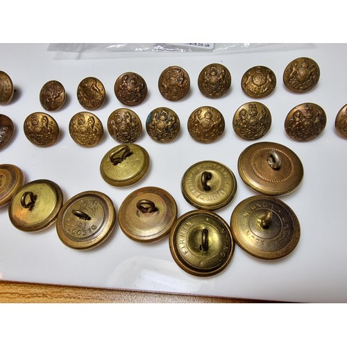 243 - Collection of approx. 33 vintage brass military buttons for various regiments. Please study photos f... 