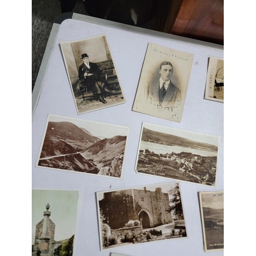 139 - Large collection of vintage postcards of various subjects covering the lake district, peak district,... 