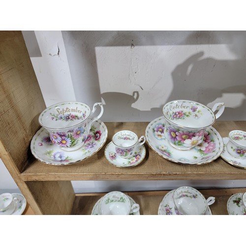 333 - Collection of 12x Royal Albert flowers of the month cups and saucers along with 3x extra months May,... 