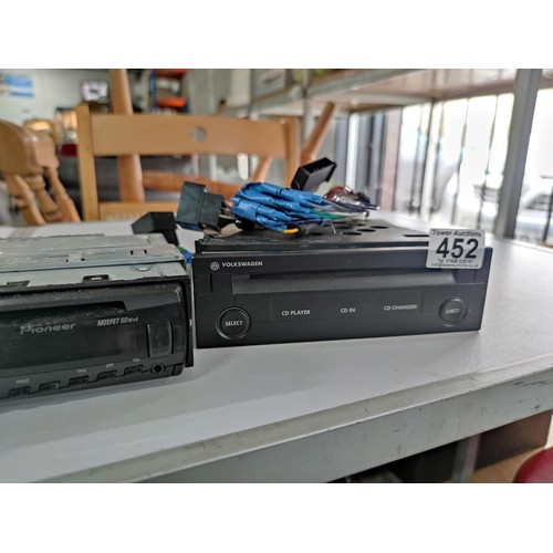 452 - 4x car stereo cd players inc JVC, Pioneer and the original MK 4 golf stereo with bracket, comes with... 