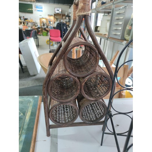 467 - 2x wine racks inc a 5 division bamboo rack, 7 division metal rack along with 3 signs inc, coffee, wi... 