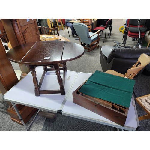 505 - Oak drop sides grog side lamp table along with a writing slope in need of restoration, grog table me... 