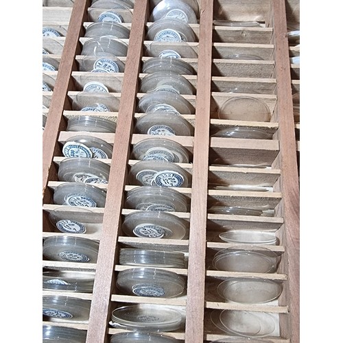 288 - Watchmakers job lot of wristwatch & fob watch glass crystals in an organised tray containing hundred... 