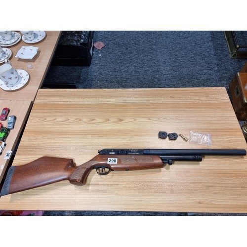 298 - Good quality modern BSA Ultra Multishot .22 gas powered air rifle, this rifle was sent to Rat Works ... 