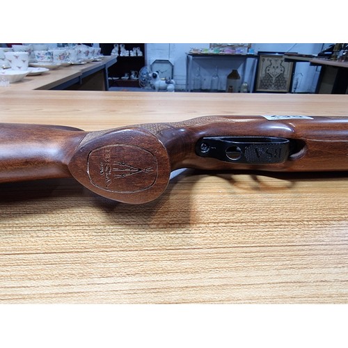 298 - Good quality modern BSA Ultra Multishot .22 gas powered air rifle, this rifle was sent to Rat Works ... 