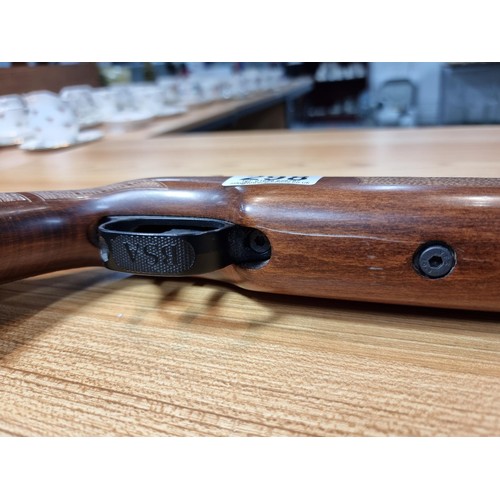 298 - Good quality modern BSA Ultra Multishot .22 gas powered air rifle, this rifle was sent to Rat Works ... 