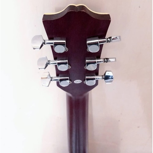 313 - Lindo Willow full size 4/4 purple electro acoustic guitar, model LDG-675/BL. In excellent condition ... 