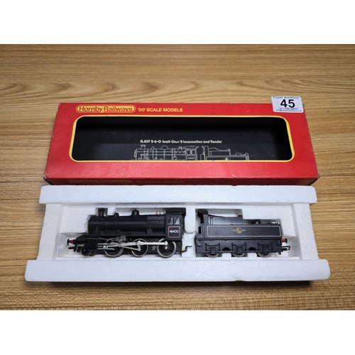 45 - A vintage boxed Hornby R857 class 2 BR late crest Ivatt 2-6-0 loco and tender 46400, cleaned and ser... 