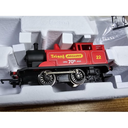 57 - An as new boxed Hornby R30202 red 0-4-0, 2022 collector club Triang 70th anniversary with vacuum pip... 
