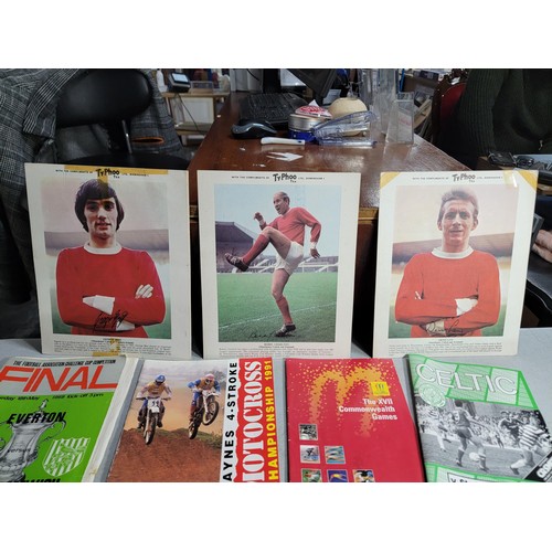 147 - A large collection of approx 31 vintage 1970's large Typhoo Tea cards all of famous British football... 