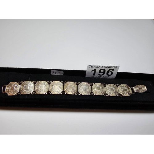 196 - A good early vintage 925 silver panel link bracelet from the 1940's, each panel has an ornate engrav... 