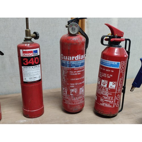 393 - A quantity of 5x fire extinguishers by Guardian in motion, along with a Calor gas 340 blow torch and... 