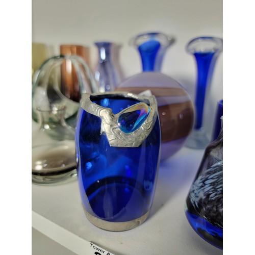 359 - 15 x Art glass vases all smaller type and some great colours a cobalt blue signed glass pot, caithne... 