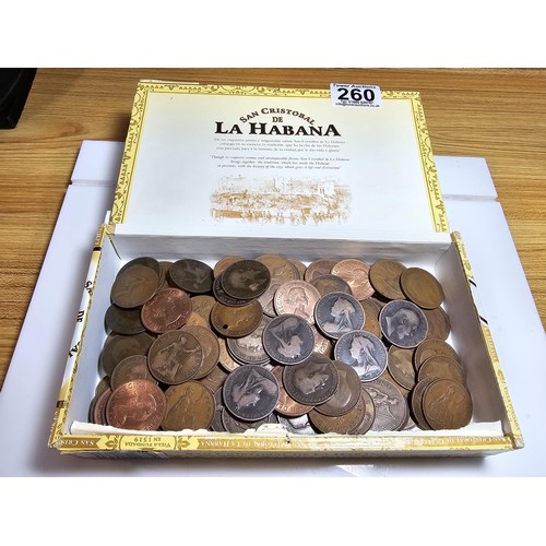 260 - A cigar box containing a large quantity of antique and vintage British copper pennies.