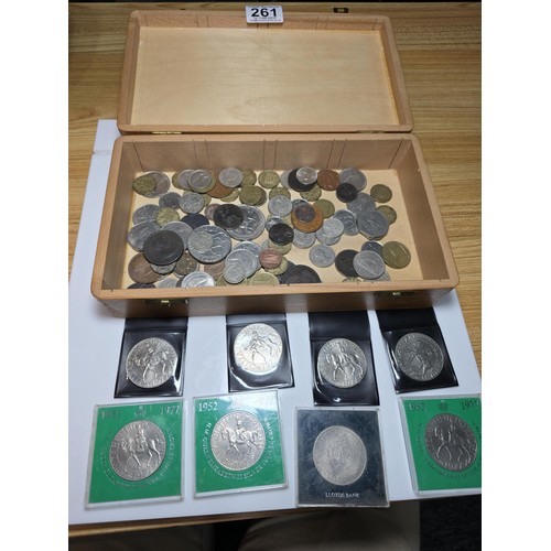 261 - A wooden box containing a large quantity of various vintage and antique British coins which includes... 