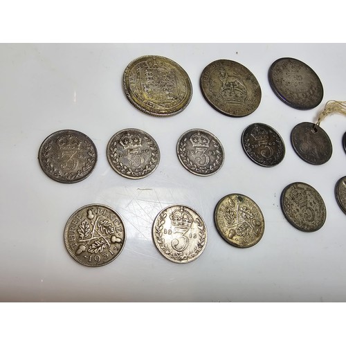 266 - A small collection of vintage coins to include 15x silver British coins all PRE-1947 which includes ... 