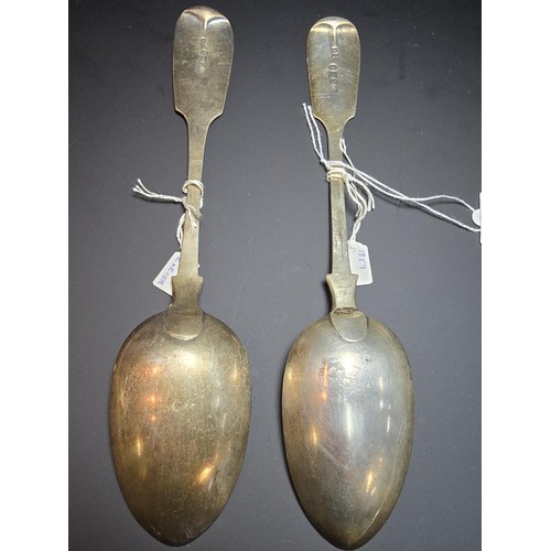 274 - 2x antique large hallmarked silver serving spoons, both hallmarked for Exeter, this assay office clo... 