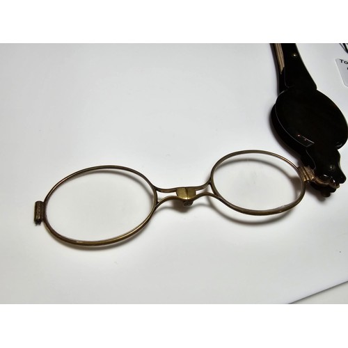 281 - A good pair of Victorian faux tortoiseshell lorgnette folding eye glasses, in excellent looked after... 