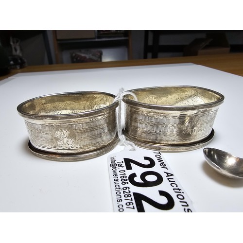 292 - A quantity of hallmarked silver items to include a pair of silver napkin rings, a small salt spoon a... 