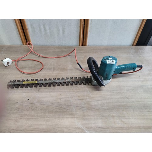 428 - Electric B&D hedge trimmer model GC16-H2 with a 18