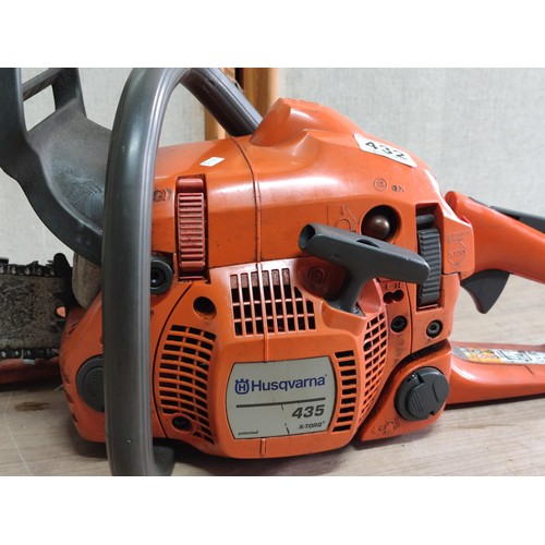 Husqvarna 435 x-torq petrol chainsaw in full working order with 15