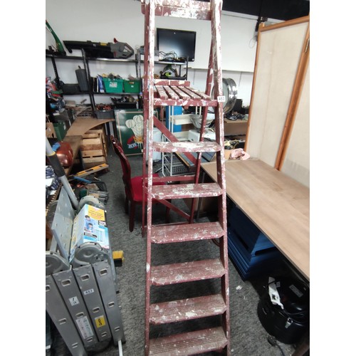 453 - 6ft A frame 6 tier decorators ladder in overall good condition