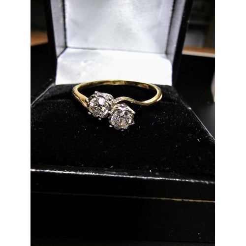 311 - A fine quality hallmarked 18ct yellow gold 2 stone diamond ring inset with 2x 0.256 ct diamonds (5.1... 