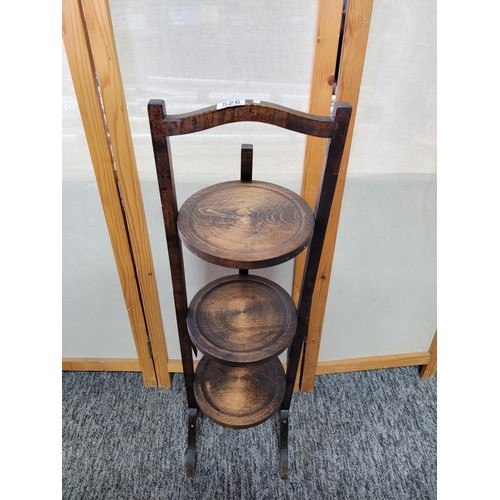 526 - Oak folding cake rack with great aged patina and nice and solid