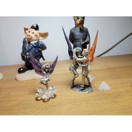 167A - 8 x Small figurines inc. a qty of 4 pewter fairy figures with magnetic wings (one wing has an old re... 