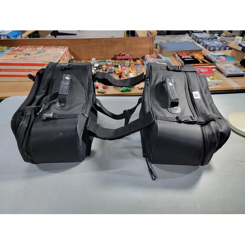 91 - A pair of heavy duty Diablo motorcycle panniers in good condition.