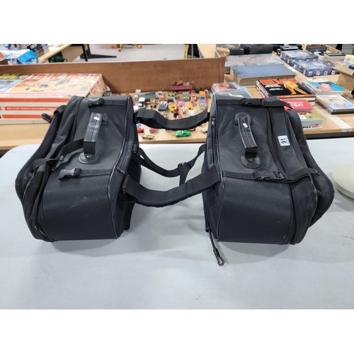 91 - A pair of heavy duty Diablo motorcycle panniers in good condition.