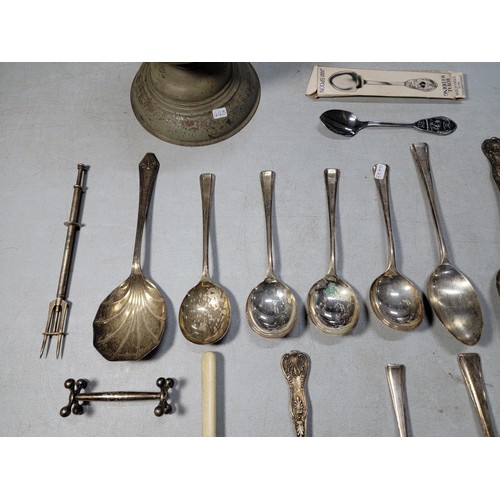 138 - Quantity of collectables inc a metal oil lamp with chimney, a collection of plated cutlery along wit... 