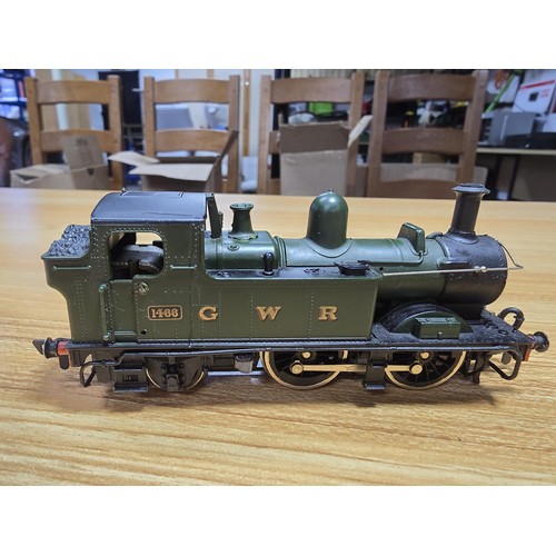 47 - An Airfix 00 gauge pannier tank locomotive GWR, no 1466, class 14XX, unboxed, clean and serviced wit... 