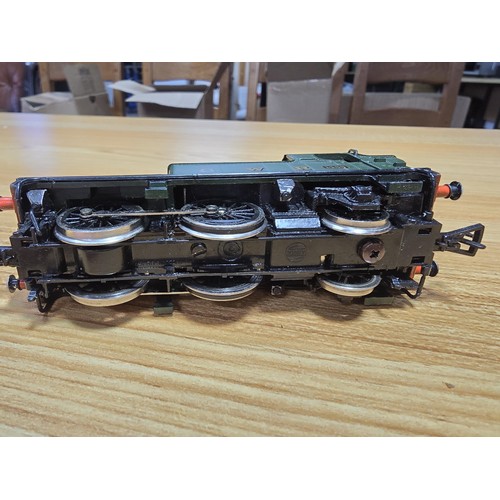 47 - An Airfix 00 gauge pannier tank locomotive GWR, no 1466, class 14XX, unboxed, clean and serviced wit... 