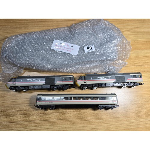 50 - An unboxed Hornby R397 intercity 125 HST 3 car set swallow livery power locomotive coach and dummy l... 