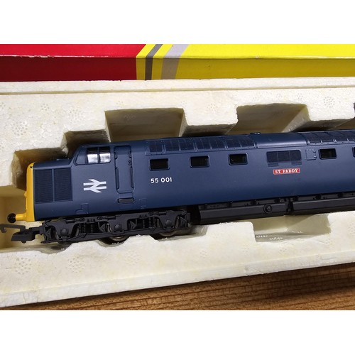 54 - A Hornby R2879 class 55 Deltic diesel locomotive St Paddy no 55001, boxed and in like new condition ... 