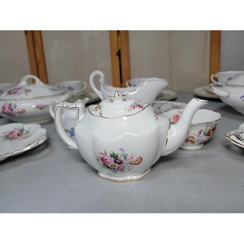 449 - Large 74x piece Coalport dinner and tea set 'Junetime' design in good condition complete with tureen... 