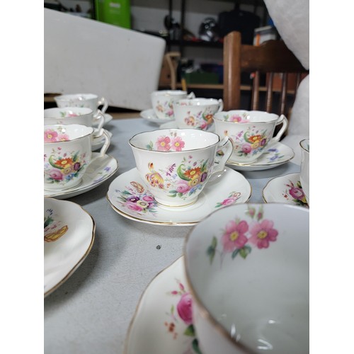 449 - Large 74x piece Coalport dinner and tea set 'Junetime' design in good condition complete with tureen... 